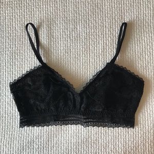 Victoria’s Secret Black Bralette, Size Medium